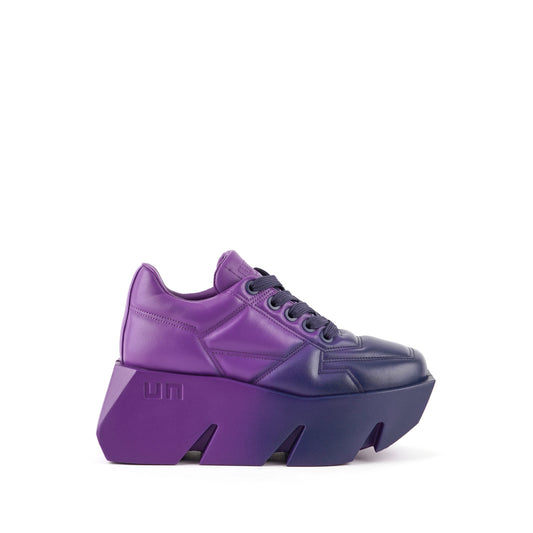 Bull Puffy Sneaker
