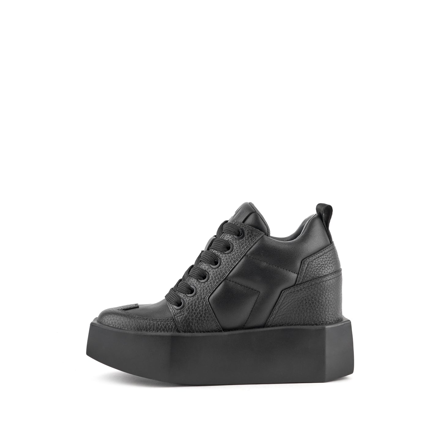 Stone Court Mid